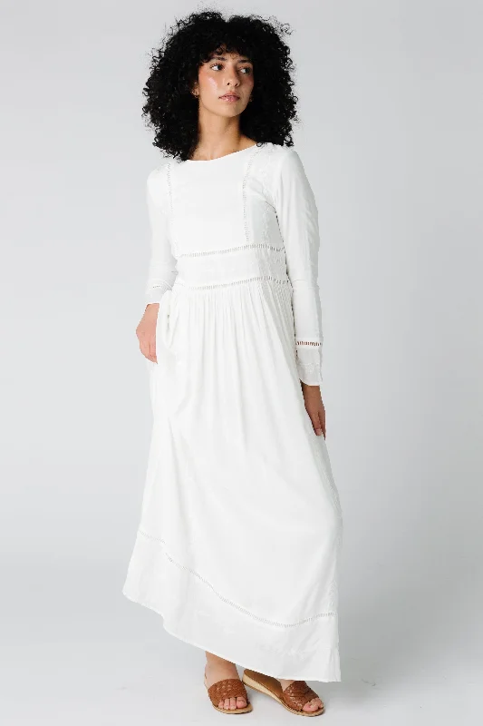 Brass & Roe Napa Embroidered Maxi Dress Trendy Off-Shoulder Ruffle Maxi Dress
