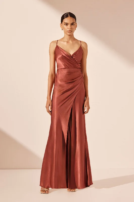 LA LUNE CROSS DRAPED MAXI DRESS - TERRACOTTA Stylish Maxi Dress with Pleats