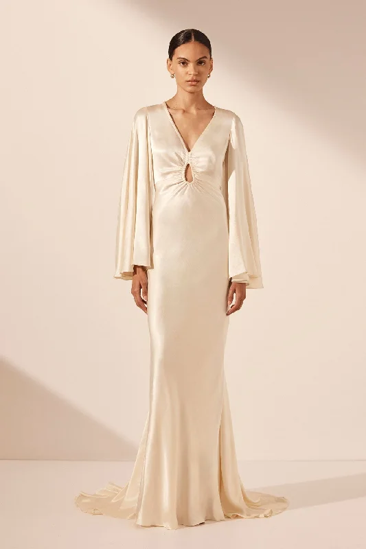 LA LUNE FLARED SLEEVE KEYHOLE MAXI DRESS - CREAM Fashionable Off-Shoulder Maxi Dress
