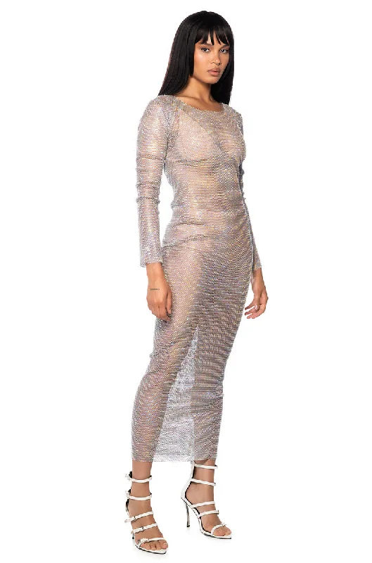 SHOW STOPPER MAXI DRESS Elegant Maxi Dress with Belt
