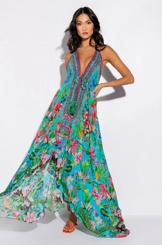 VACAY MODE HALTER TOP MAXI DRESS Trendy Maxi Dress with Straps