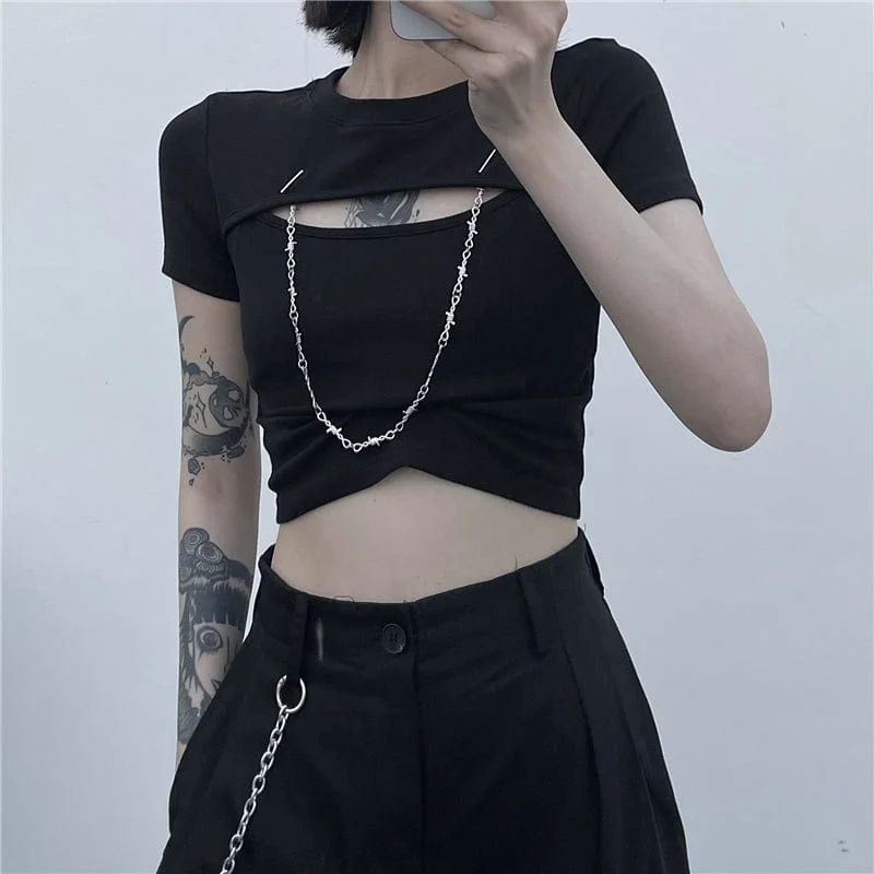 Women's Grunge Cutout Slim Fitted Black Short Sleeved Tee with Chain Welt Pockets Slit Pockets Flap Pockets Women's Grunge Cutout Slim Fitted Black Short Sleeved Tee with Chain Welt Pockets Slit Pockets Flap Pockets