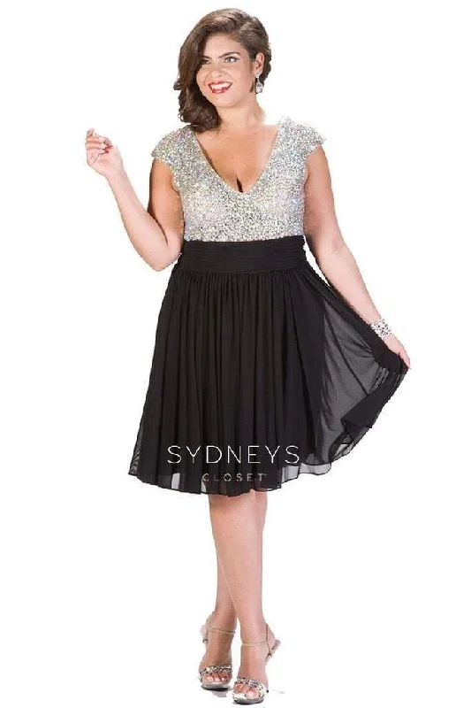 Sydneys Closet Short Plus Size Prom Dress